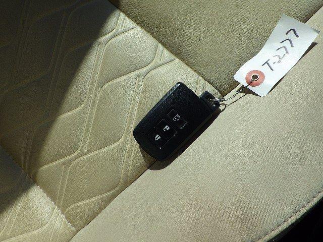 TOYOTA VELLFIRE 2019/8