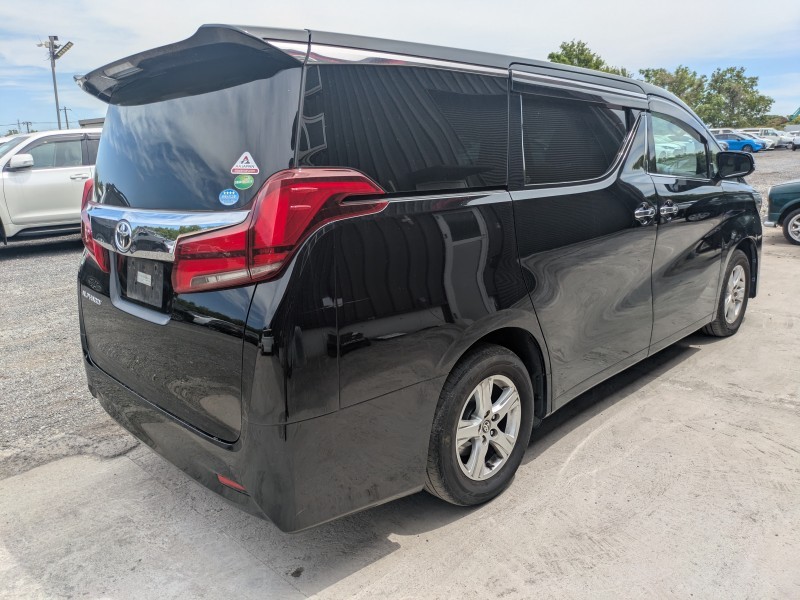 TOYOTA ALPHARD 2019/8
