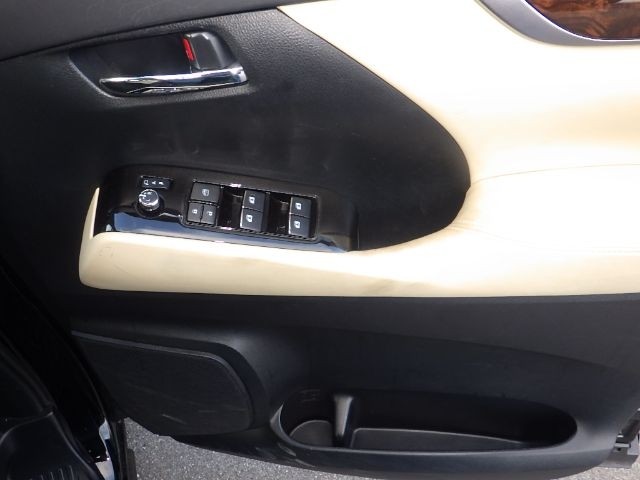 TOYOTA VELLFIRE 2019/12