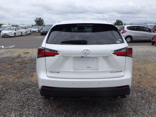 LEXUS NX200T 2015/8