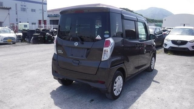 NISSAN DAYZ ROOX 2019/6