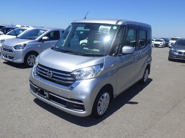 NISSAN DAYZ ROOX 2019/6