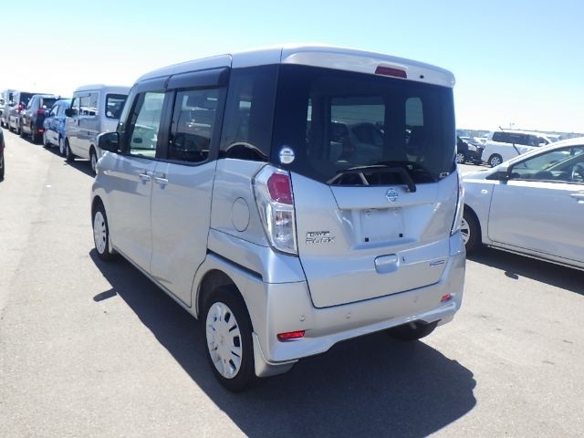 NISSAN DAYZ ROOX 2019/6