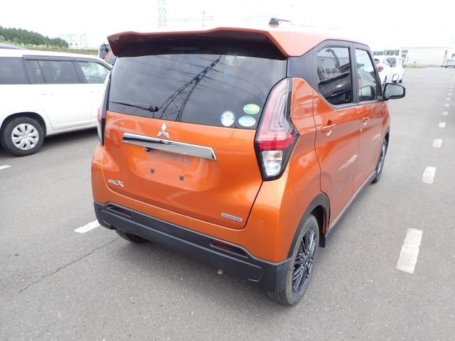 MITSUBISHI EK CROSS 2019/6