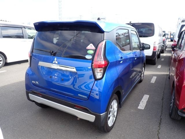MITSUBISHI EK CROSS 2019/10