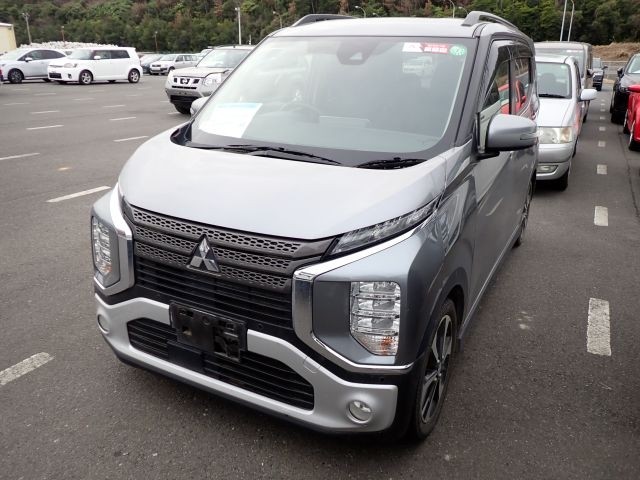 MITSUBISHI EK CROSS 2020/11