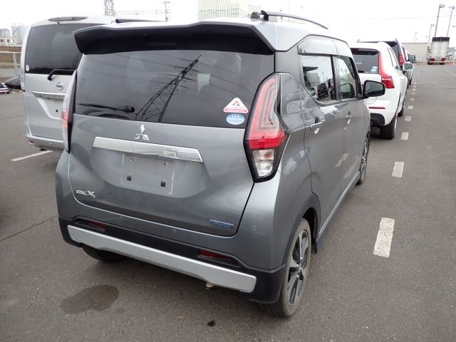 MITSUBISHI EK CROSS 2020/11