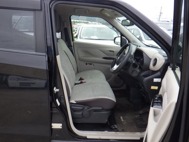 NISSAN DAYZ 2019/7