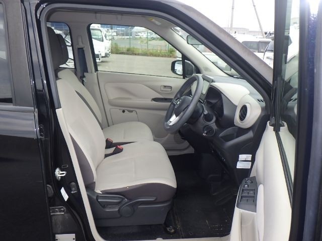 NISSAN DAYZ 2020/5