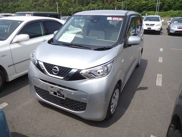 NISSAN DAYZ 2020/6