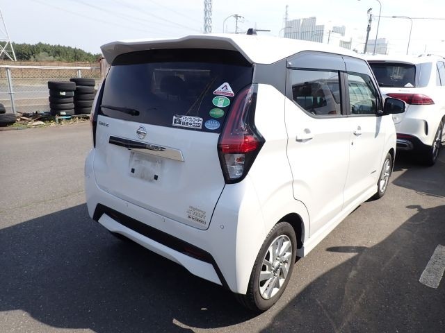 NISSAN DAYZ 2019/11