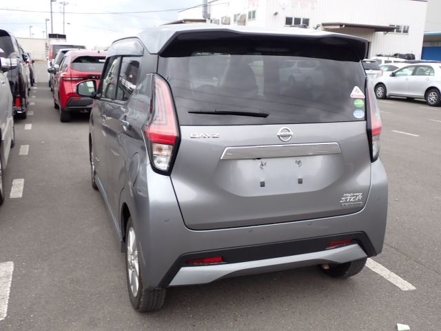 NISSAN DAYZ 2020/1