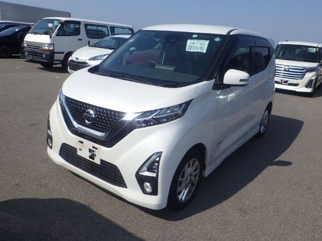 NISSAN DAYZ 2020/1
