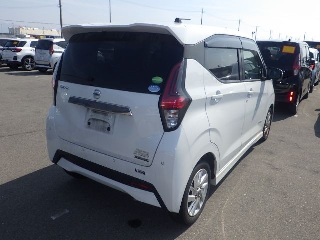 NISSAN DAYZ 2020/1