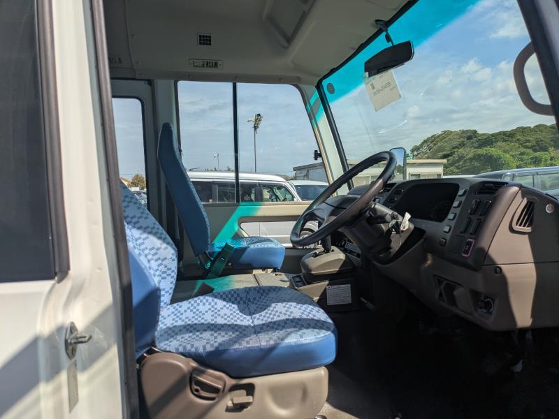 MITSUBISHI ROSA 2019/3