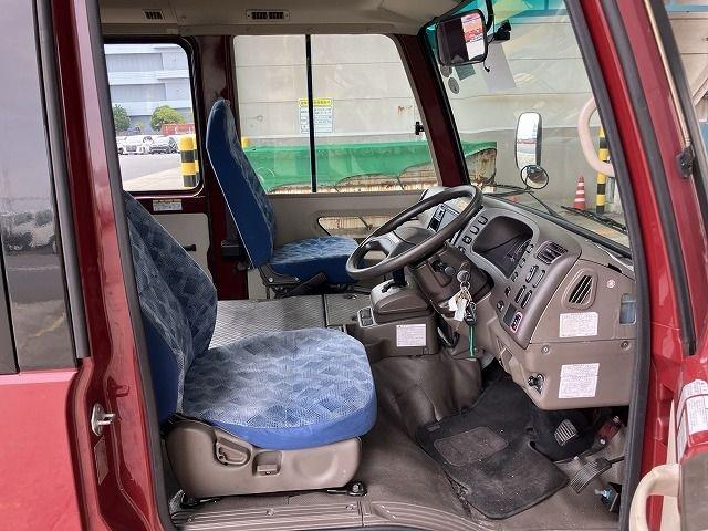 MITSUBISHI ROSA 2018/7