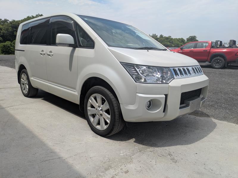 MITSUBISHI DELICA D5 2018/6