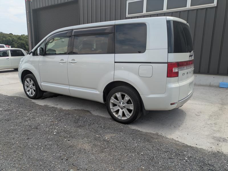 MITSUBISHI DELICA D5 2018/6