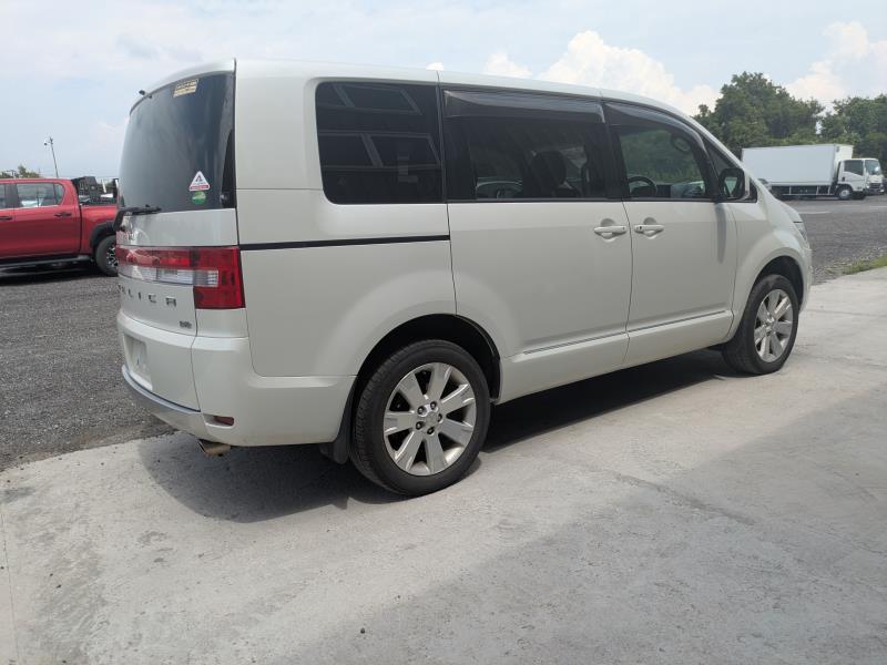 MITSUBISHI DELICA D5 2018/6