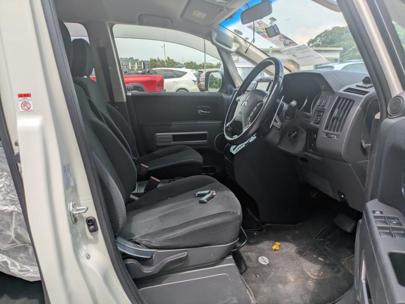 MITSUBISHI DELICA D5 2018/6