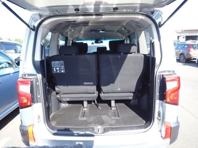 MITSUBISHI DELICA D:5 2019/8