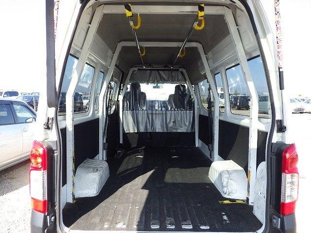 NISSAN NV350 CARAVAN 2017/9