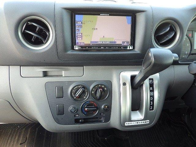 NISSAN NV350 CARAVAN 2017/9