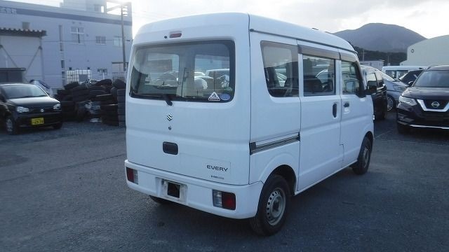 SUZUKI EVERY 2019/10