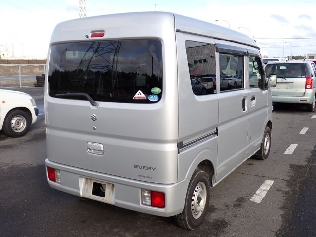 SUZUKI EVERY 2019/12