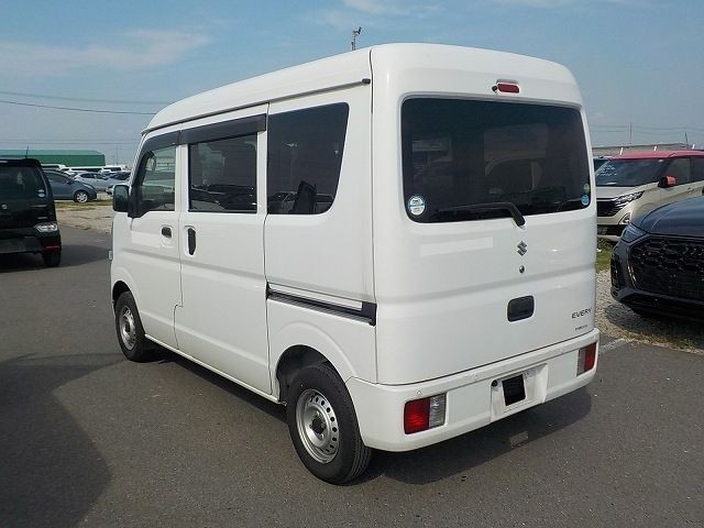 SUZUKI EVERY 2020/6