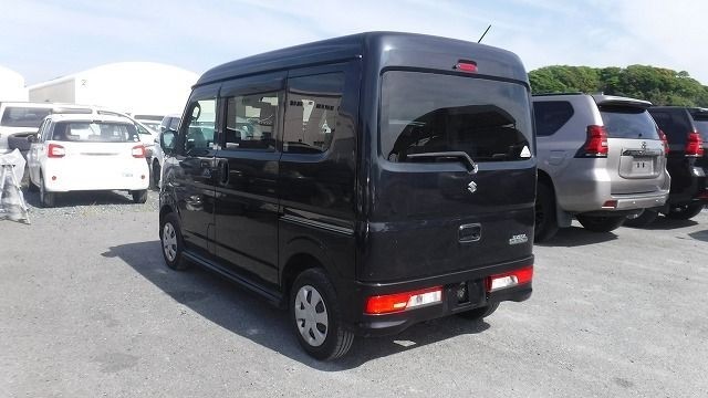 SUZUKI EVERY WAGON 2019/3