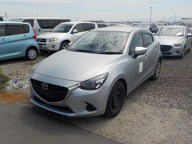 MAZDA DEMIO 2019/3
