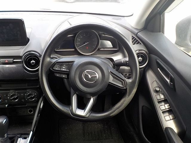 MAZDA DEMIO 2019/3