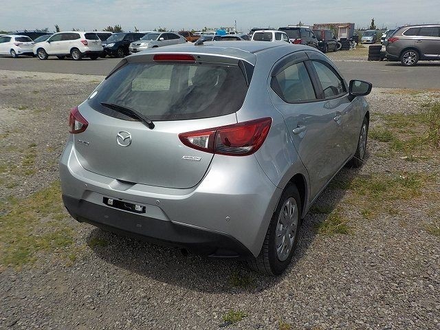 MAZDA DEMIO 2019/4