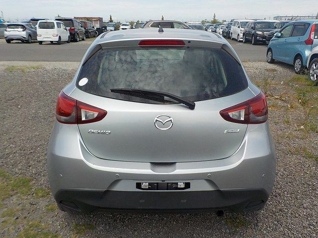 MAZDA DEMIO 2019/4