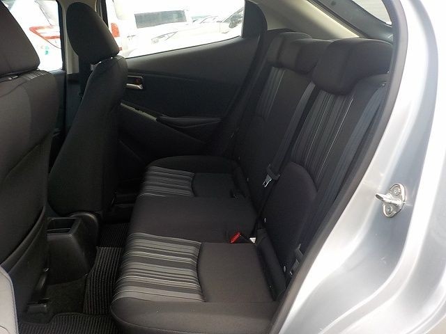 MAZDA DEMIO 2019/4