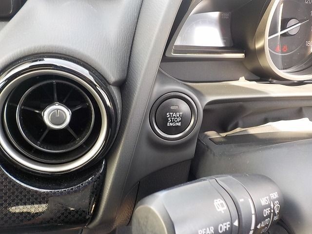 MAZDA DEMIO 2019/5