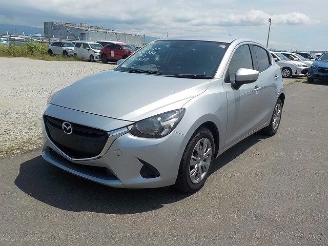 MAZDA DEMIO 2019/5