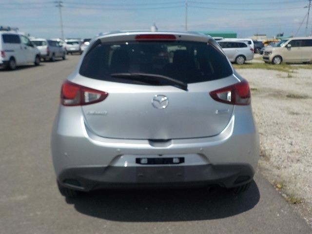 MAZDA DEMIO 2019/5