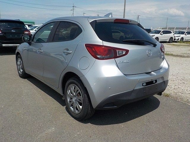 MAZDA DEMIO 2019/5