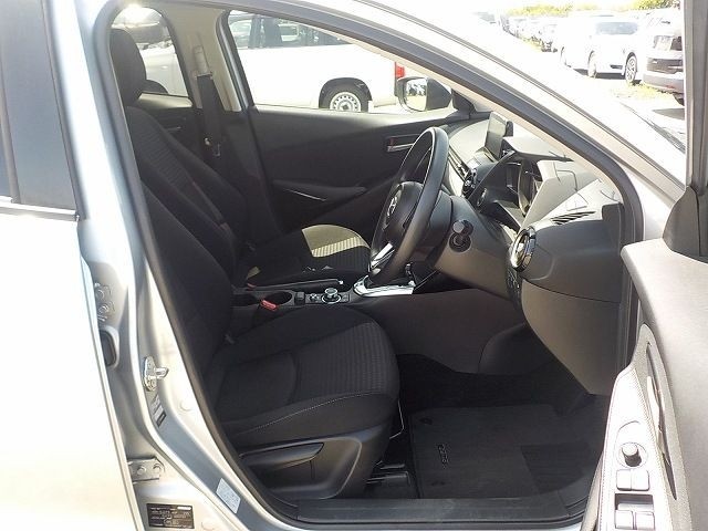 MAZDA DEMIO 2019/5