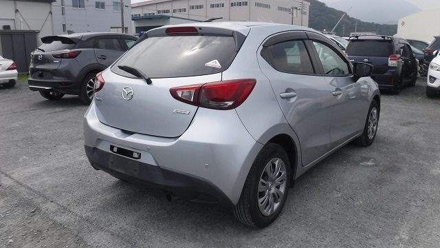 MAZDA DEMIO 2019/4