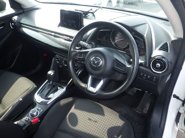 MAZDA DEMIO 2019/12