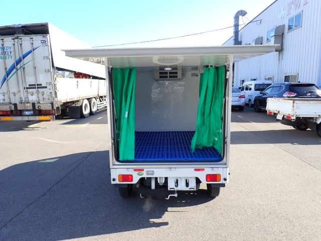 NISSAN NT100 CLIPPER TRUCK 2019/10