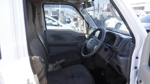 NISSAN NV100 CLIPPER VAN 2020/1