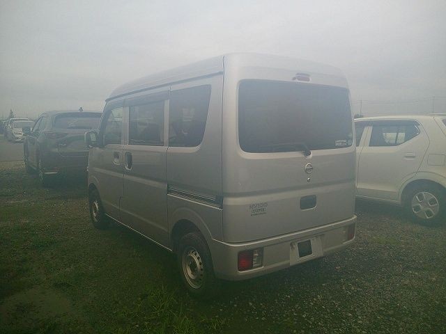 NISSAN NV100 CLIPPER VAN 2020/6