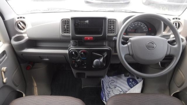 NISSAN NV100 CLIPPER VAN 2020/6