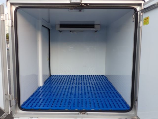 MITSUBISHI MINICAB TRUCK 2019/10