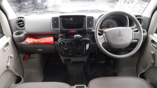 MITSUBISHI MINICAB VAN 2019/5