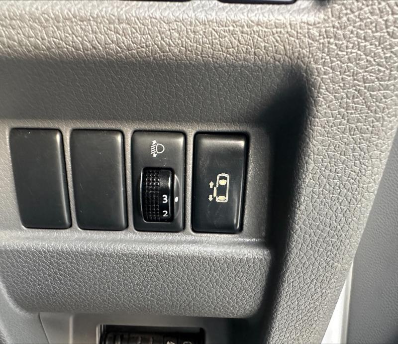 NISSAN NV350 CARAVAN 2017/6